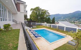 Marseillia Hills
